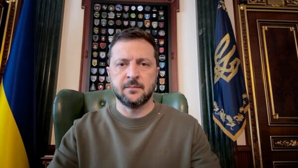 Відповідь на українське територіальне питання є вже в Конституції України 9.08.2025