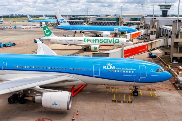 Авіакомпанія KLM попередила про витік даних клієнтів через кібератаку