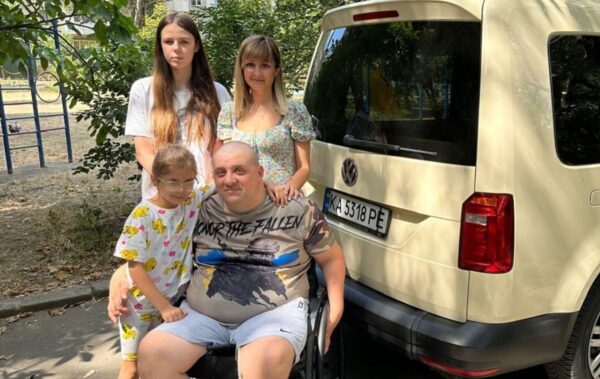 Благодійники надали ветерану 66-ї ОМБр інклюзивне авто