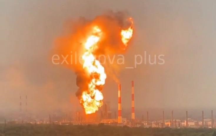 Новини світу - БПЛА атакували Крим і заводи у РФ