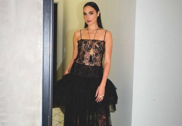 Галь Гадот відмовилася виходити на червону доріжку у Венеції