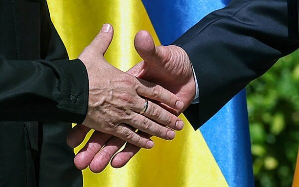 Лідери ЄС супроводять Зеленського у США – Politico