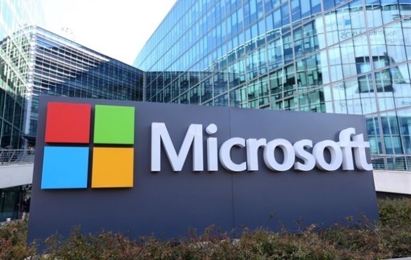 Microsoft пророкує кінець епохи миші та клавіатури