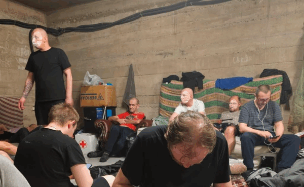 На грузинському КПП перебувають майже 100 українців, яких депортувала РФ