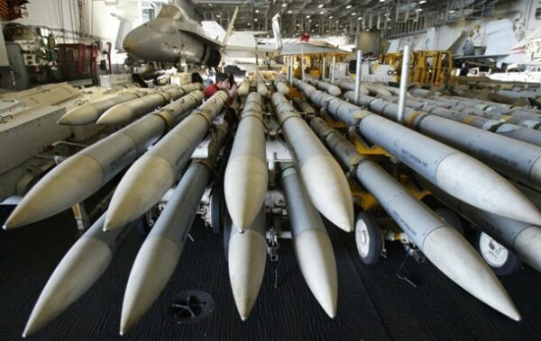 Пентагон замовив велику кількість ракет для України і союзників