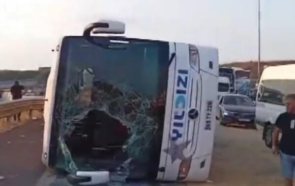 Під Стамбулом в ДТП потрапив автобус: троє загиблих, десятки поранених