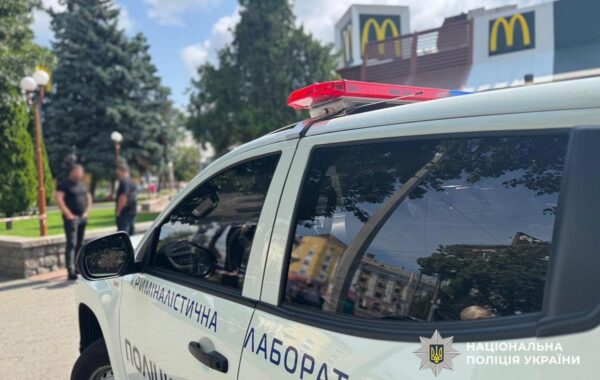Поліція у Черкасах затримала чоловіка за стрілянину в McDonald’s