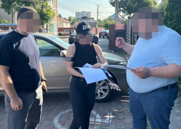 Посадовців Держпродспоживслужби Вінниччини спіймали на хабарі