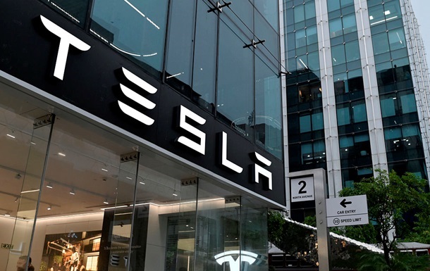 Авто новини - Продажі Tesla в Європі знизились сьомий місяць поспіль