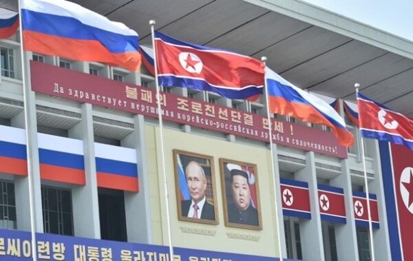 Путін радився з Кім Чен Ином перед зустріччю з Трампом