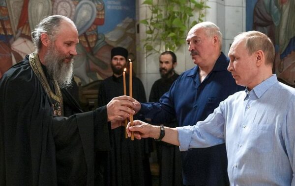 Путін: РФ не захоплює, а повертає “своє” в Україні