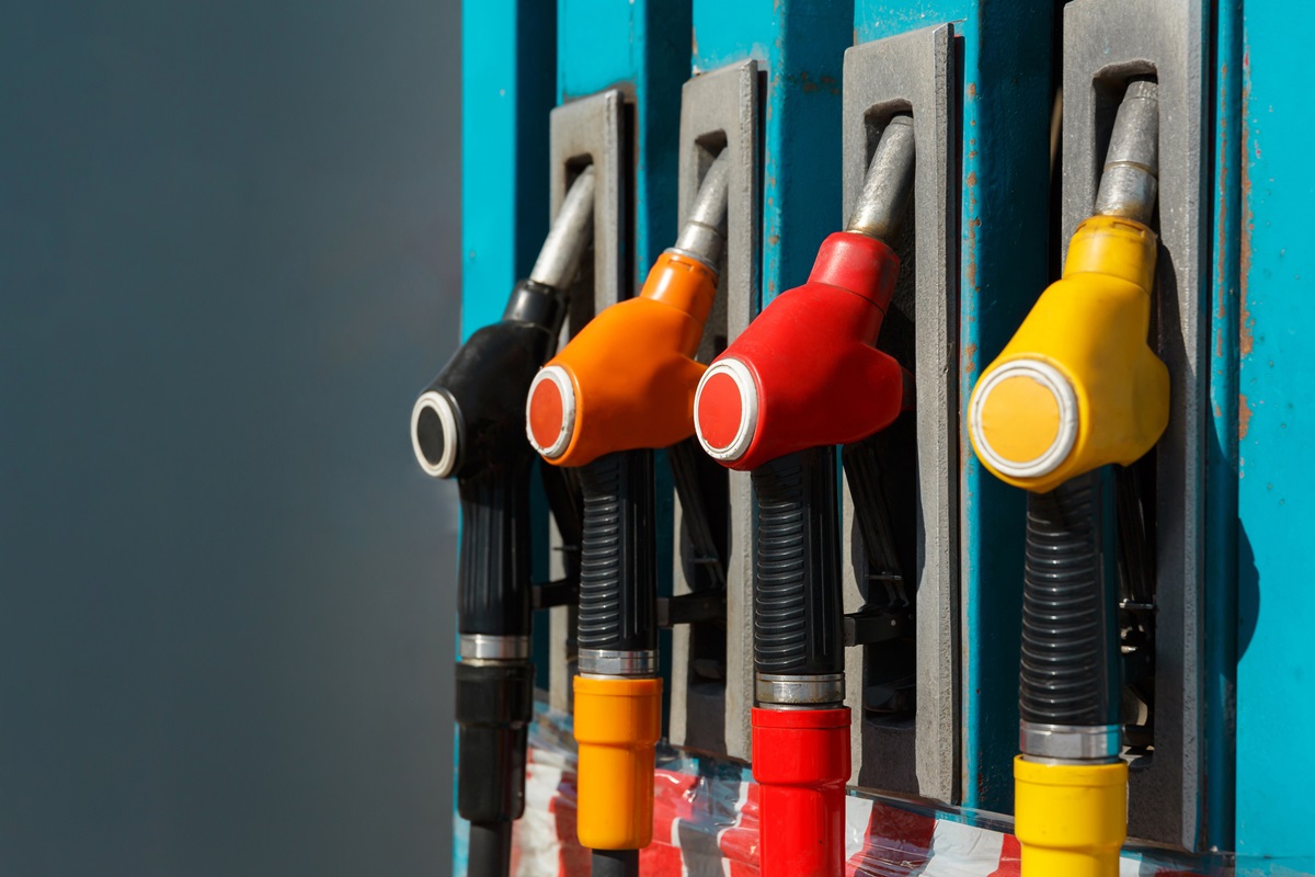 Новини бізнесу - Росія зупинила продаж бензину на Курилах