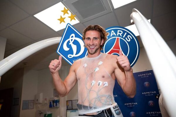 Стало відомо, яку суму заробить Динамо на переході Забарного