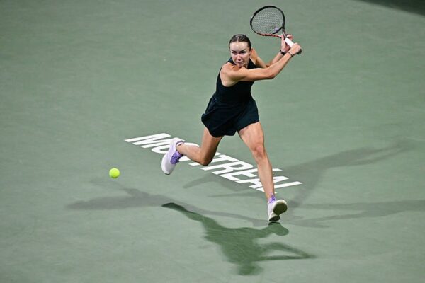 Світоліна не залишила шансів росіянці на шляху до 1/8 фіналу в Канаді