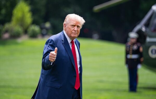 Трамп заявив, що “поїде в Росію”