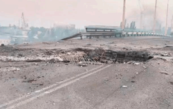 У Херсоні з району Корабел евакуювали 1500 людей