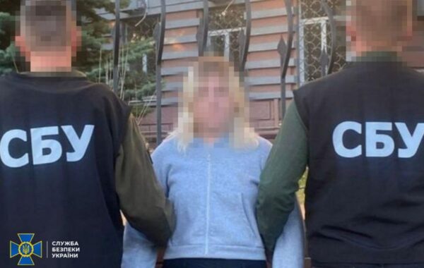 У Павлограді і Хмельницькому попередили теракти проти військових