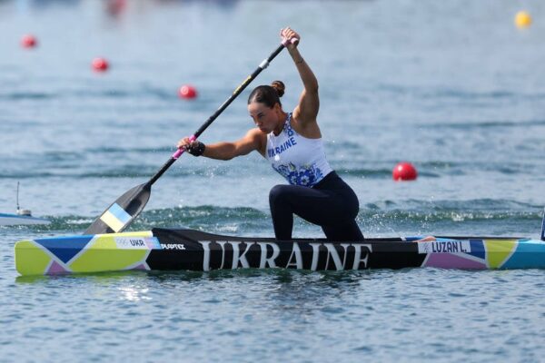 Українські веслувальниці стали чемпіонками світу