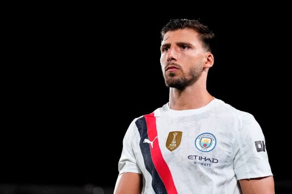 Віце-капітан Манчестер Сіті підписав нову угоду із клубом