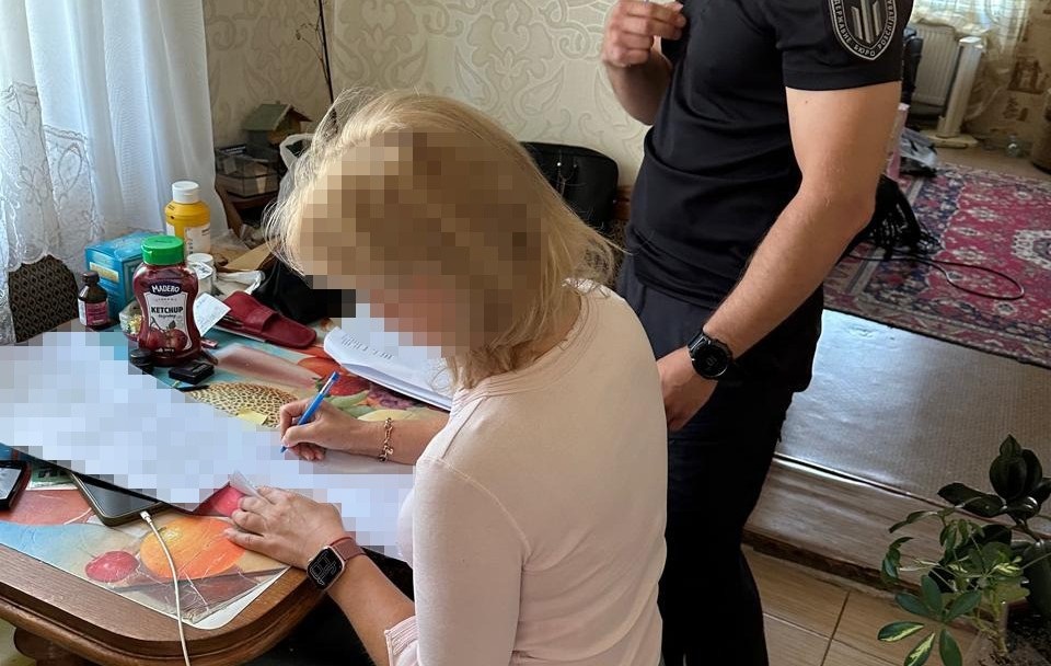 Новини України - Військова з Полтавщини замість служби відвідувала закордонні курорти - ДБР