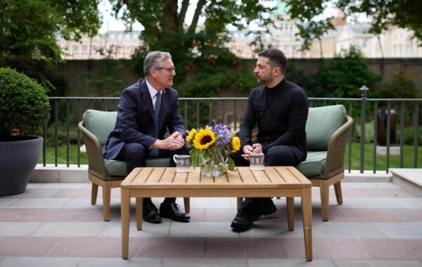 Зеленський і Стармер обговорили гарантії безпеки