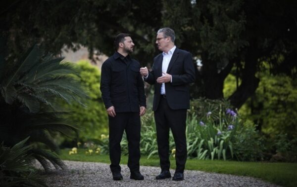 Зеленський зустрінеться зі Стармером у Лондоні