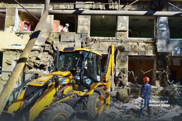 Атака на Запоріжжя: пошкоджені понад 80 будинків