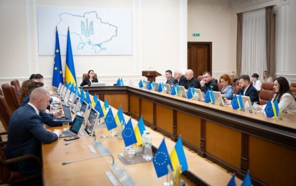 Бюджет в умовах війни: стратегія, виживання чи латання дірок