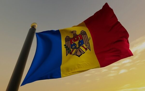 Готували заворушення: у Молдові затримали осіб із піротехнікою