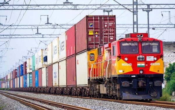 Купівля російської нафти: Індія заявила, що “врятувала світову економіку”