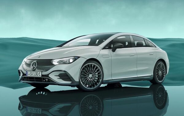 Mercedes-Benz припинить виробництво EQE у 2026 році – ЗМІ