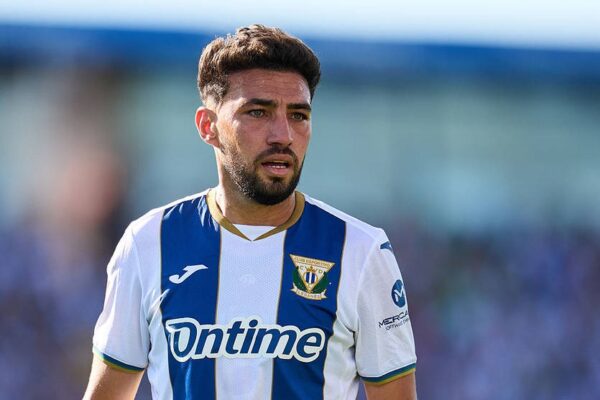 Міг стати другим Мессі: шлях 30-річного гравця продовжиться в Ірані