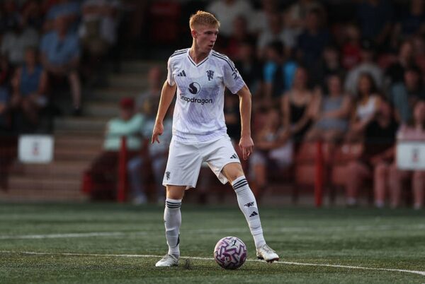 Нова сторінка: український півзахисник обрав Норвіч