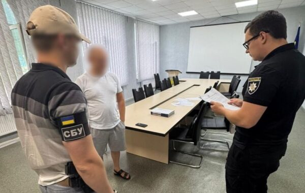 Посадовця ЗСУ підозрюють у продажі посад в тилу за $10 тисяч