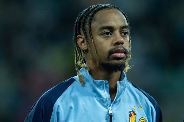 ПСЖ має намір утримати молодого вінгера новою угодою