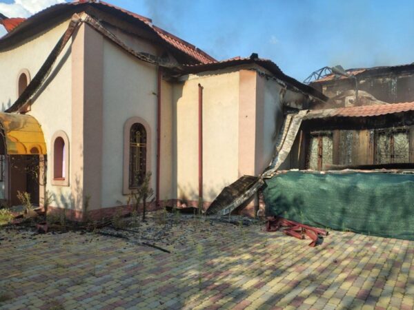 Росіяни обстріляли храм УПЦ МП на Донеччині