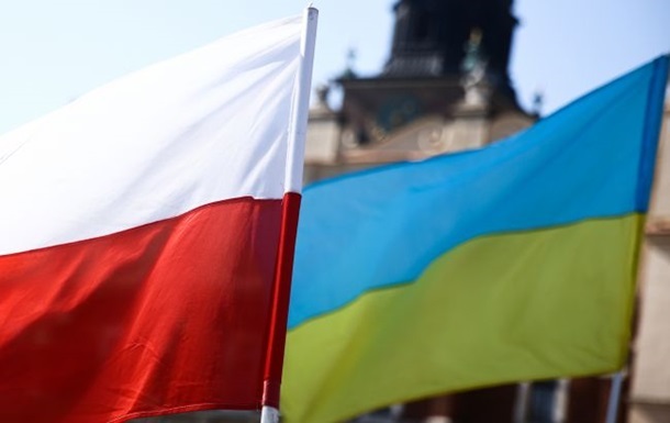 Новини світу - У Польщі озвучили умову покращення взаємин з Україною