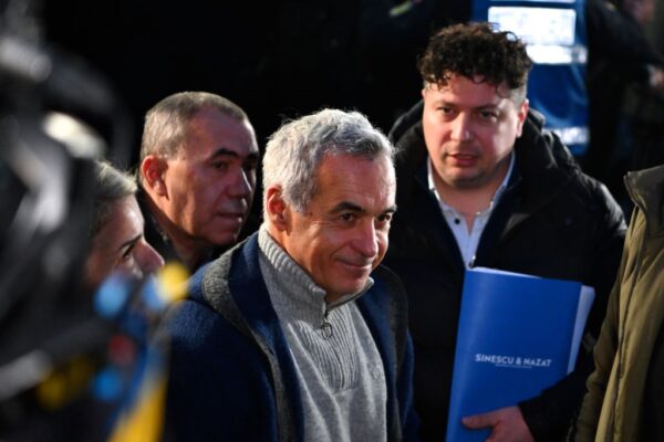 У Румунії висунули обвинувачення екскандидату в президенти Джорджеску