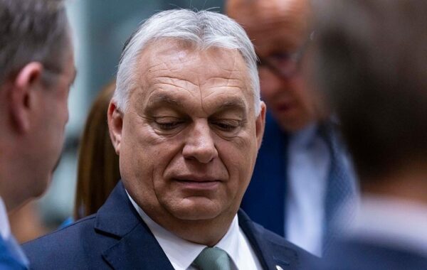 У Словаччині заговорили про обов’язкову військову службу “через Орбана”