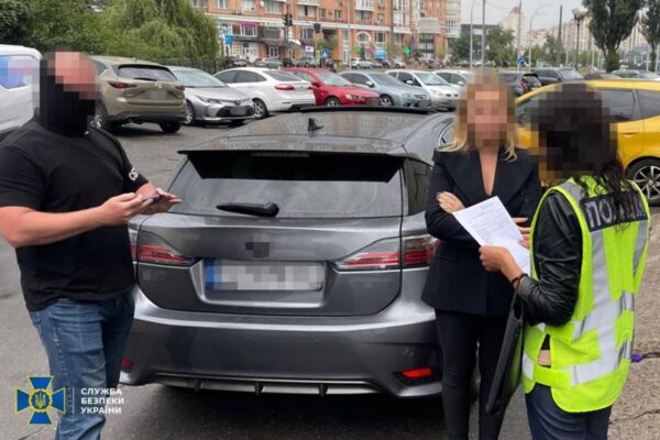 Викрито вісьмох організаторів схем для ухилянтів