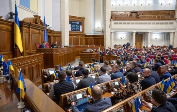 ВР ухвалила закон про посилення безпеки в школах