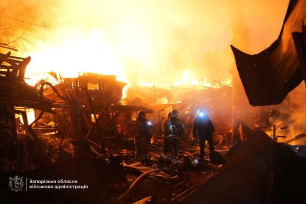 З’явилися кадри наслідків удару по Запоріжжю