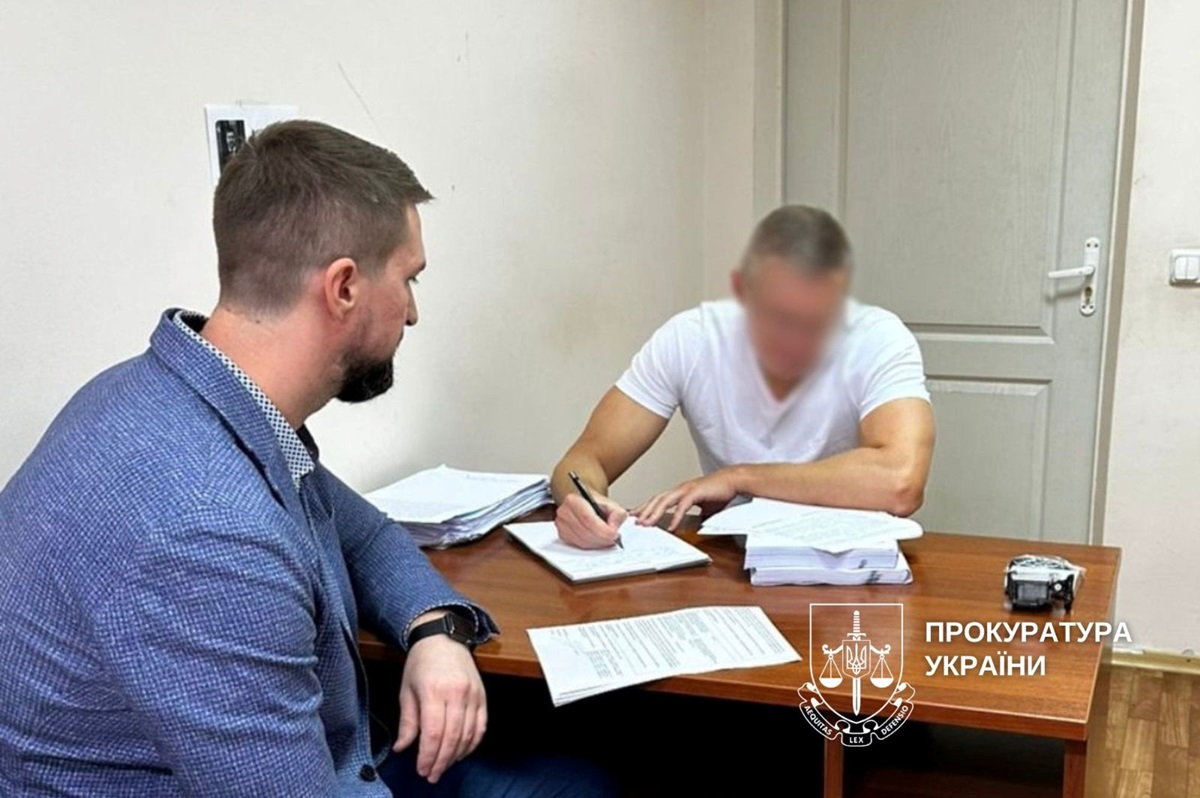 Новини України - Зловживання зі збитками: колишній топподатківець отримав нову підозру
