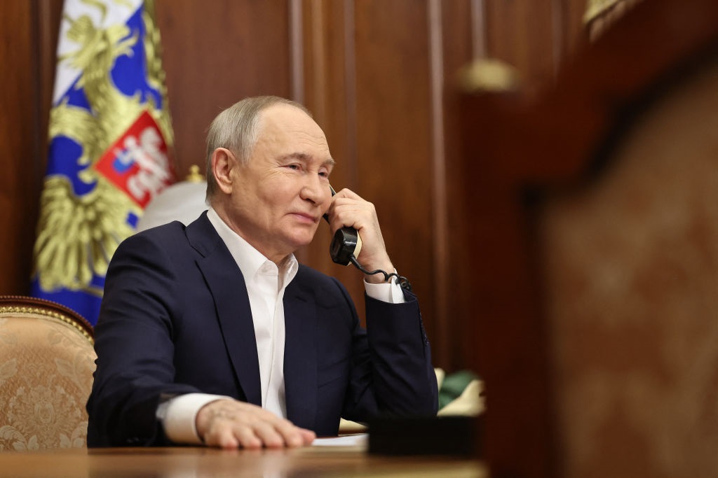 Новини світу - Довга розмова: чи привабив Путін знову Трампа