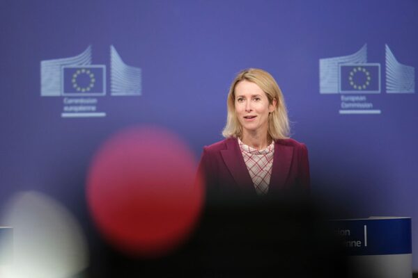 Каллас відповіла на критику Меркель щодо війни