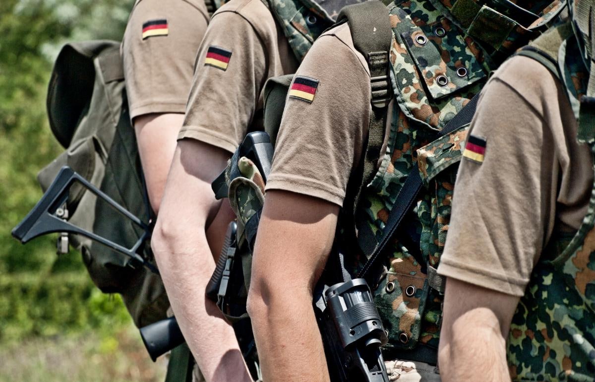 Новини світу - Німеччина розглядає призов до армії за лотерейною системою - ЗМІ