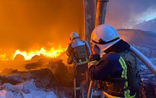 Росіяни вдарили по енергетиці на Донеччині: є знеструмлення