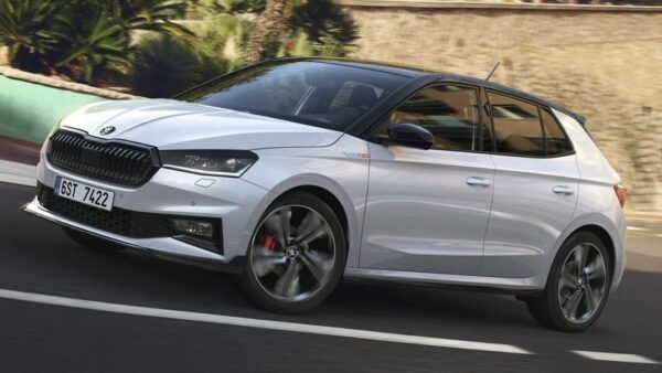 &Scaron;koda представила ювілейну Fabia 130