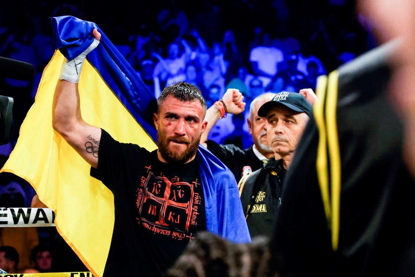 Новини спорту - Український блогер запропонував заборонити Ломаченку виїзд з країни