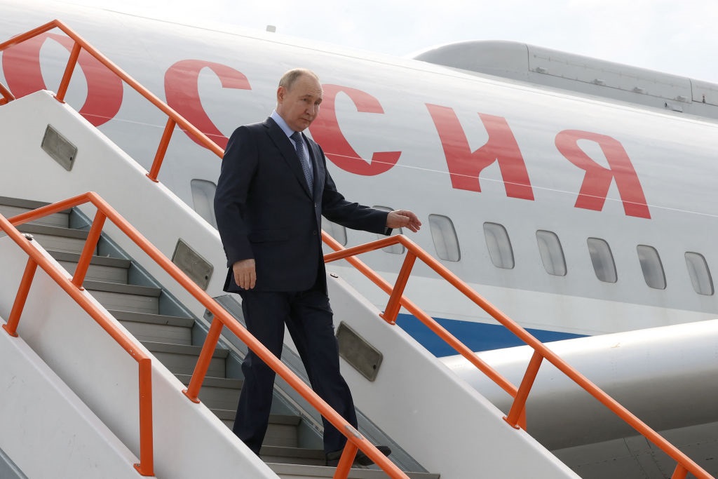 Новини світу - ЗМІ описали можливий маршрут Путіна до Будапешта